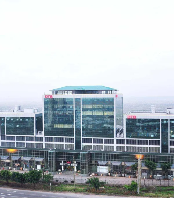 DTB plaza solar project